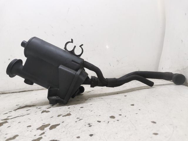 bontott RENAULT MEGANE III Kartergáz Visszavezető Ház