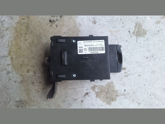 bontott RENAULT MEGANE III Kártyaolvasó