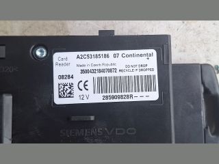 bontott RENAULT MEGANE III Kártyaolvasó