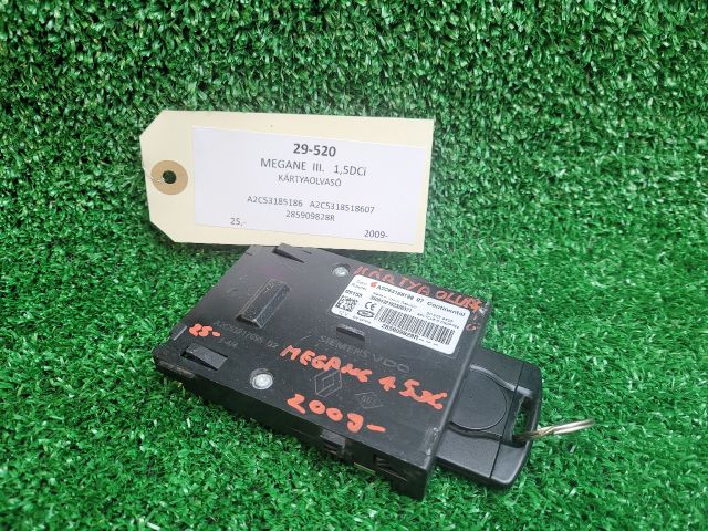 bontott RENAULT MEGANE III Kártyaolvasó