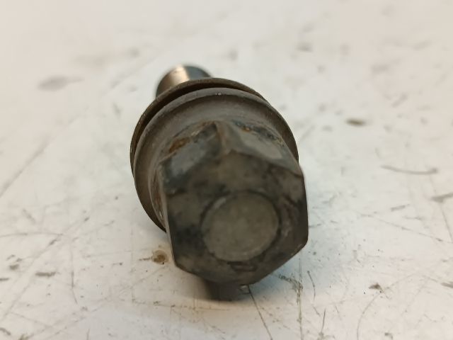 bontott RENAULT MEGANE III Kerék Csavar Szett