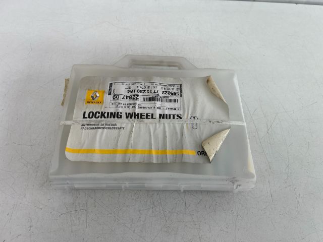 bontott RENAULT MEGANE III Kerék Csavar Szett