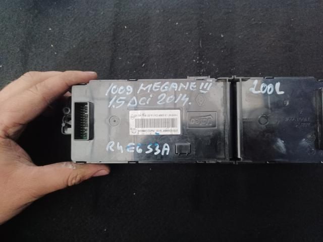 bontott RENAULT MEGANE III Klíma Kapcsoló