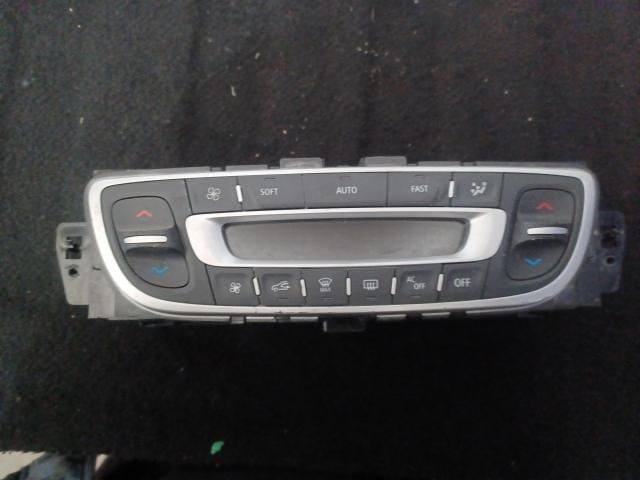 bontott RENAULT MEGANE III Klíma Kapcsoló