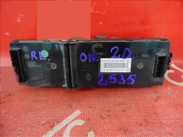 bontott RENAULT MEGANE III Klíma Kapcsoló