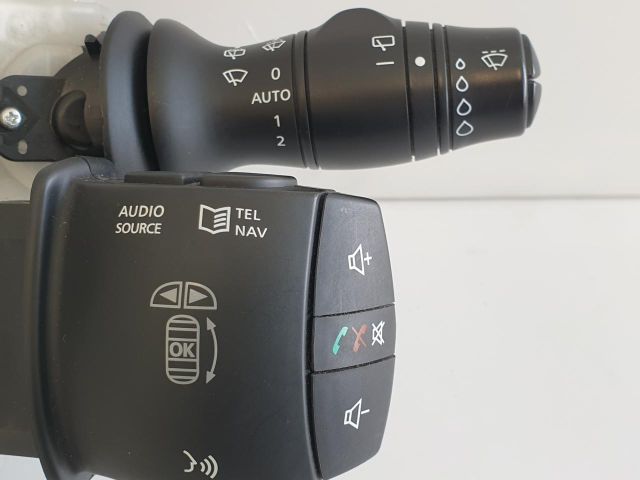 bontott RENAULT MEGANE III Komplett Kormánykapcsoló (Bajuszkapcsoló)