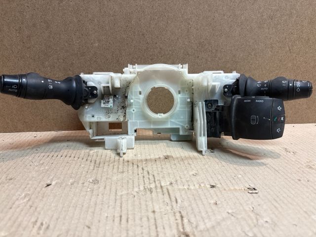 bontott RENAULT MEGANE III Komplett Kormánykapcsoló (Bajuszkapcsoló)