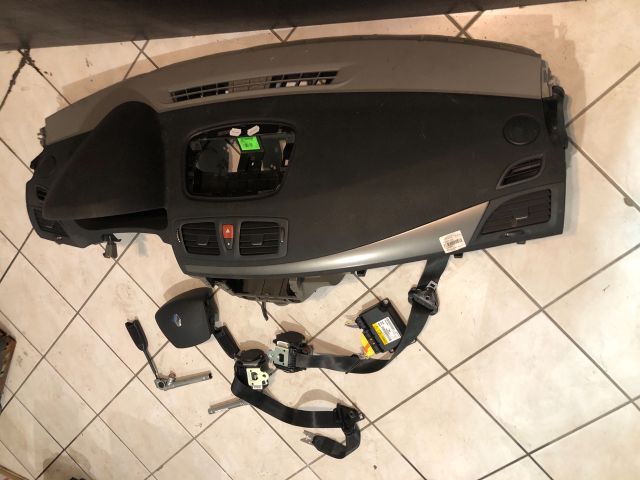 bontott RENAULT MEGANE III Komplett Légzsák Szett