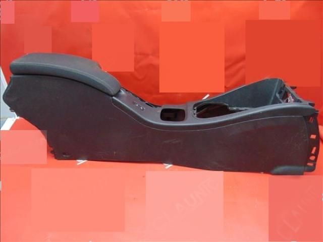 bontott RENAULT MEGANE III Könyöklő