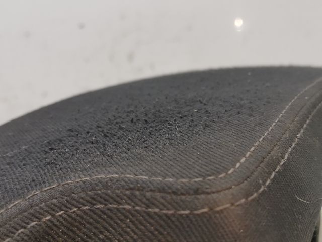 bontott RENAULT MEGANE III Könyöklő