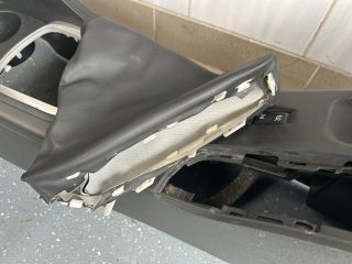 bontott RENAULT MEGANE III Könyöklő