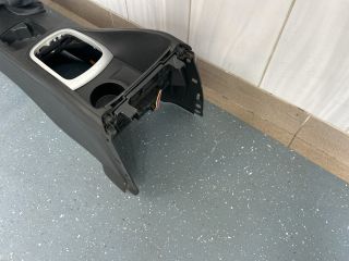 bontott RENAULT MEGANE III Könyöklő