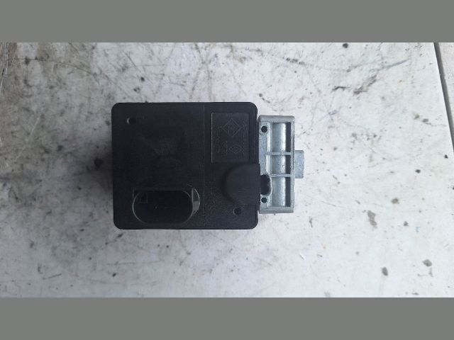 bontott RENAULT MEGANE III Kormányzár (Elektromos)