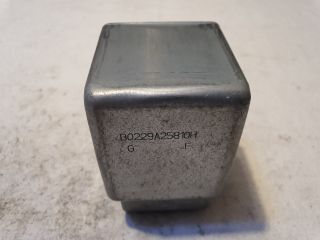 bontott RENAULT MEGANE III Kormányzár (Elektromos)