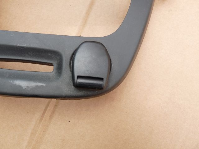 bontott RENAULT MEGANE III Középkonzol Keret