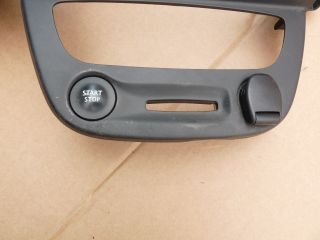 bontott RENAULT MEGANE III Középkonzol Keret