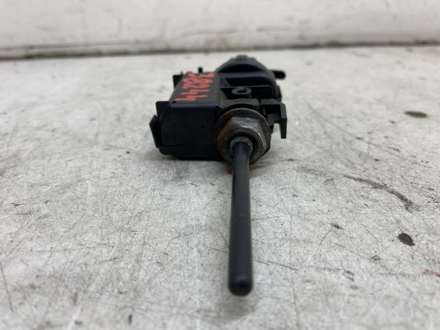 bontott RENAULT MEGANE III Központizár Motor Tankajtó