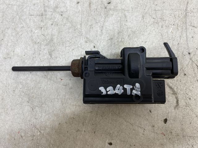 bontott RENAULT MEGANE III Központizár Motor Tankajtó