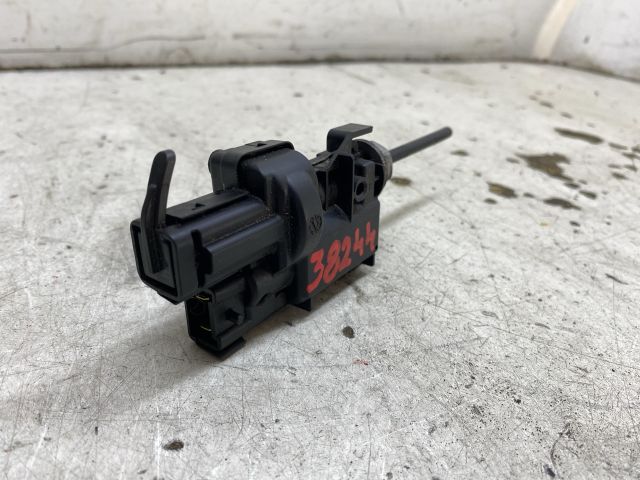 bontott RENAULT MEGANE III Központizár Motor Tankajtó