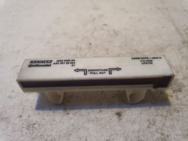 bontott RENAULT MEGANE III Kulcs Nélküli Nyitás Jeladó