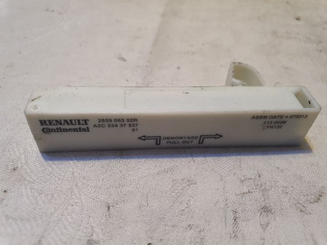 bontott RENAULT MEGANE III Kulcs Nélküli Nyitás Jeladó