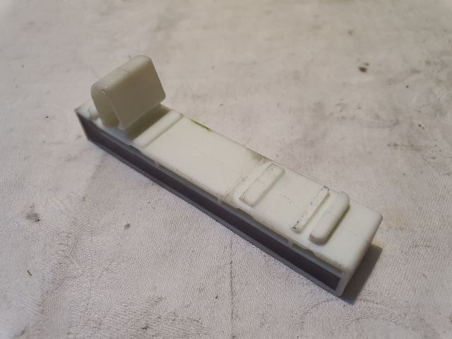 bontott RENAULT MEGANE III Kulcs Nélküli Nyitás Jeladó