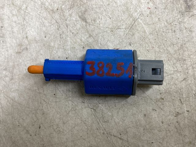 bontott RENAULT MEGANE III Kuplung Pedál Kapcsoló