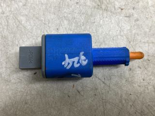 bontott RENAULT MEGANE III Kuplung Pedál Kapcsoló