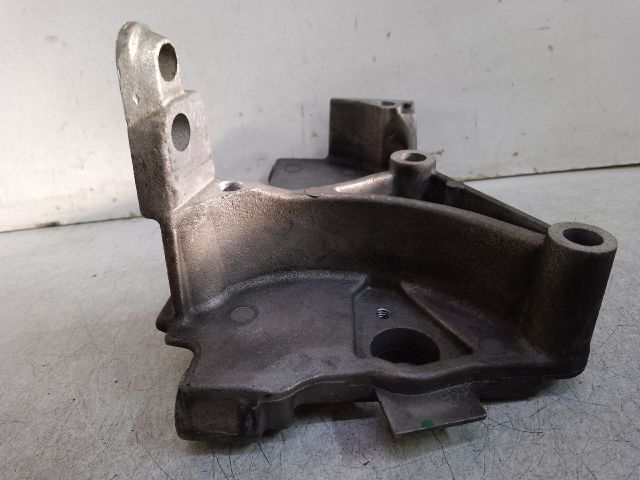 bontott RENAULT MEGANE III Motor Tartó Bak Jobb