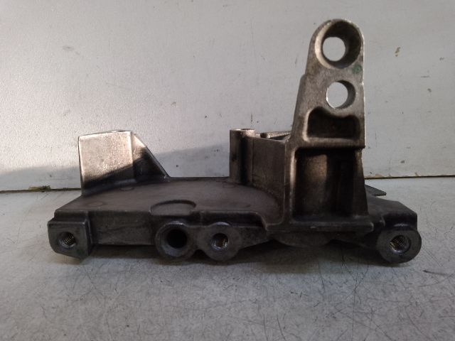 bontott RENAULT MEGANE III Motor Tartó Bak Jobb