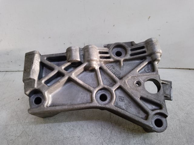 bontott RENAULT MEGANE III Motor Tartó Bak Jobb