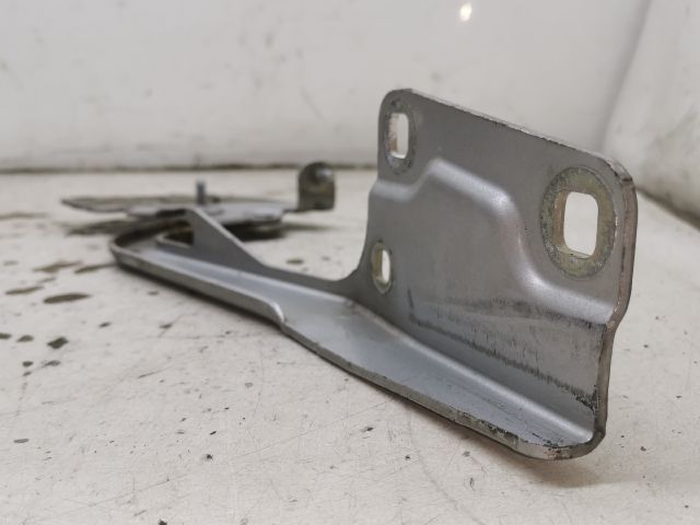 bontott RENAULT MEGANE III Motorháztető Bal Zsanér