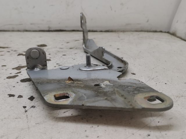 bontott RENAULT MEGANE III Motorháztető Bal Zsanér