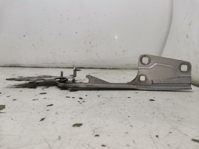 bontott RENAULT MEGANE III Motorháztető Bal Zsanér