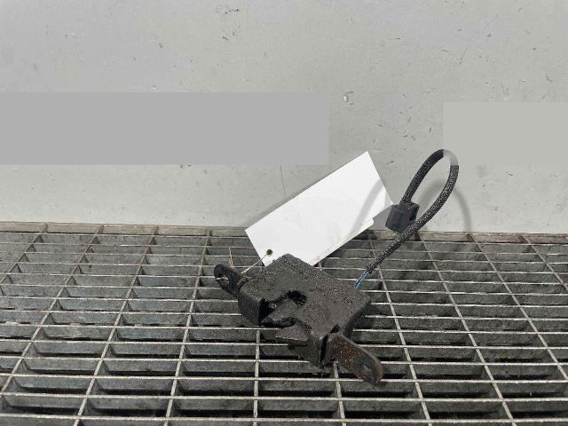 bontott RENAULT MEGANE III Motorháztető Zárszerkezet