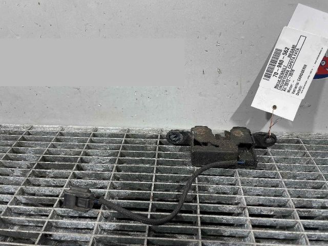 bontott RENAULT MEGANE III Motorháztető Zárszerkezet