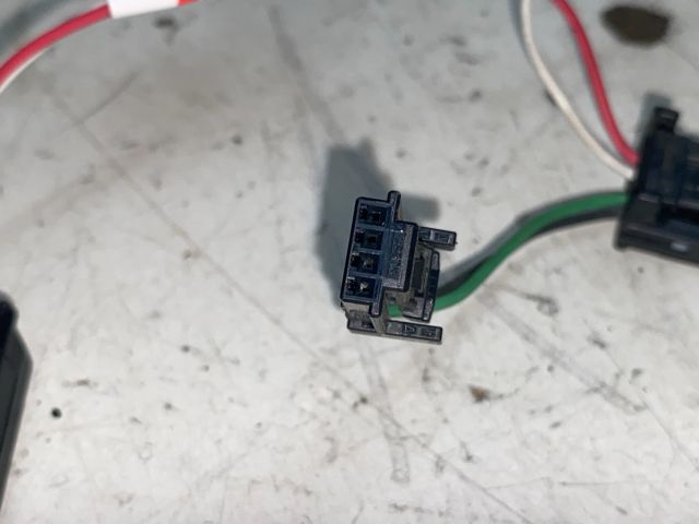 bontott RENAULT MEGANE III Multikormány Kábel