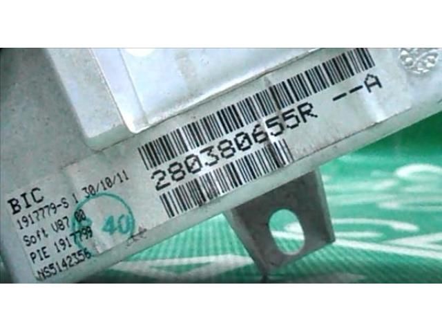 bontott RENAULT MEGANE III Navigáció Elektronika