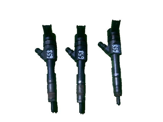 bontott RENAULT MEGANE III Porlasztó (1 db)