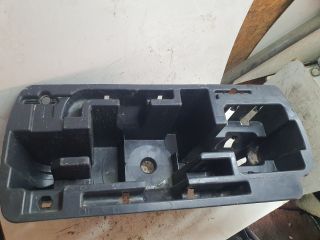 bontott RENAULT MEGANE III Pótkerék Szerszámtartó