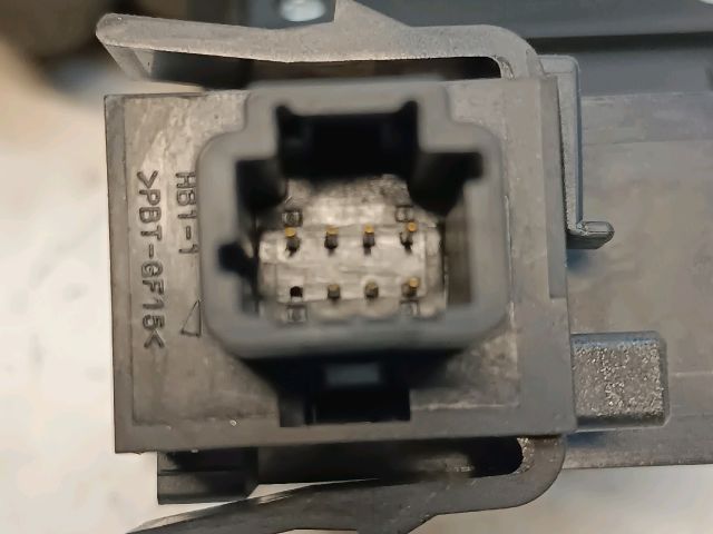 bontott RENAULT MEGANE III Rádió / CD Kapcsoló