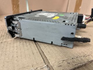 bontott RENAULT MEGANE III Rádió / CD