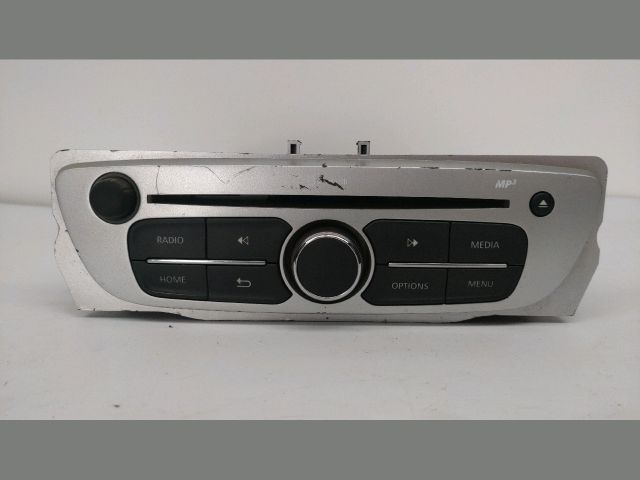 bontott RENAULT MEGANE III Rádió / CD