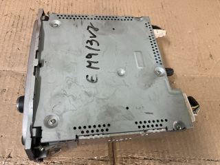 bontott RENAULT MEGANE III Rádió / CD