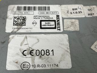 bontott RENAULT MEGANE III Rádió / CD