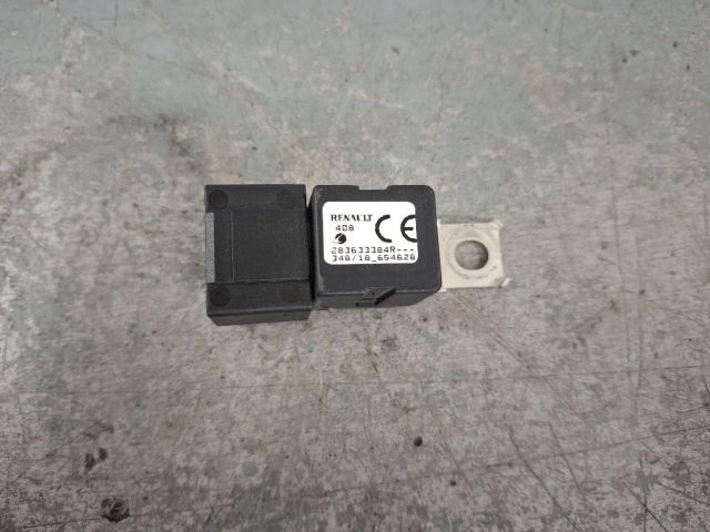 bontott RENAULT MEGANE III Relé