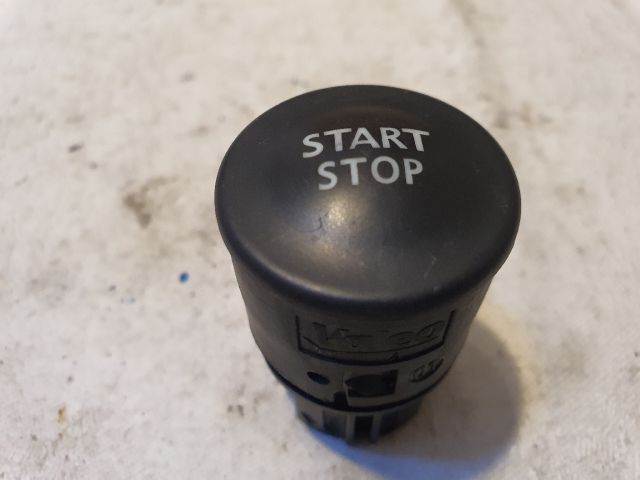 bontott RENAULT MEGANE III Start / Stop Indító Gomb