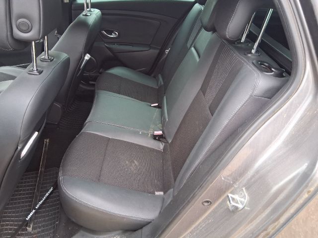 bontott RENAULT MEGANE III Tetőkárpit