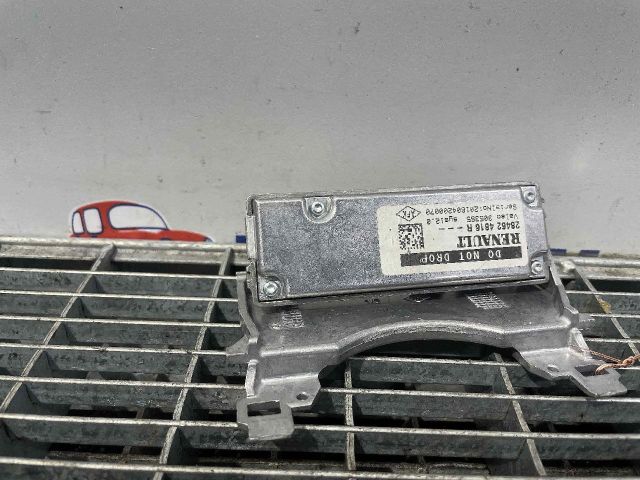 bontott RENAULT MEGANE III Tolatókamera