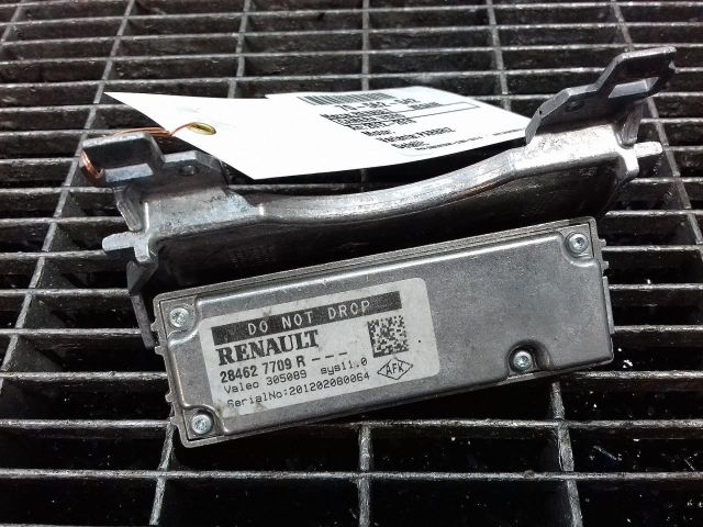 bontott RENAULT MEGANE III Tolatókamera